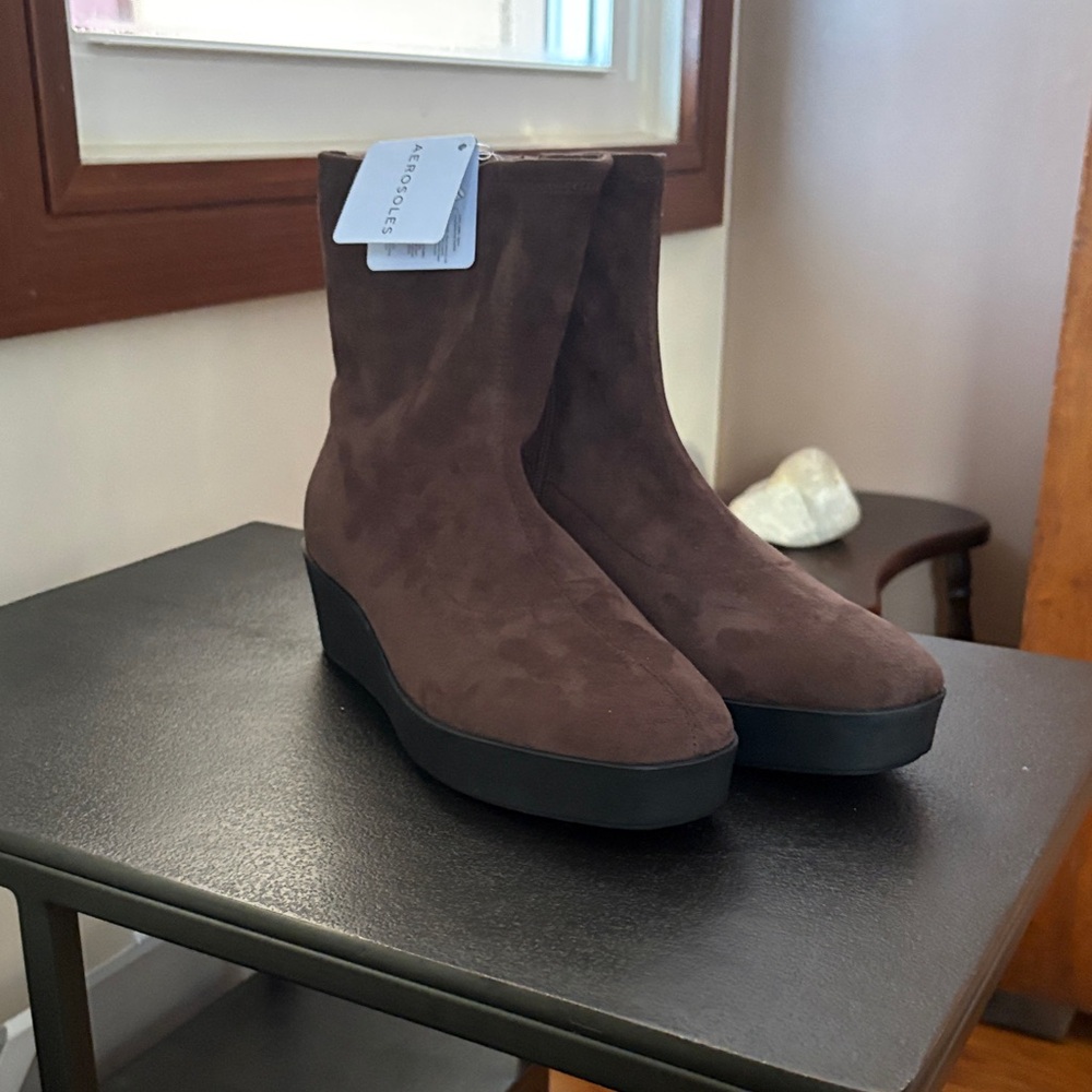 AEROSOLES Dark Brown Suede Wedge Boots